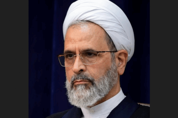 Umusimbura wa Khamenei yamenyekanye