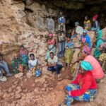 Bamwe bari bagiye gusengera amanota meza – Abaturage 68 batawe muri yombi basengera munsi y’urutare