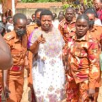 Dr. Matembe wanenze Museveni n’umuhungu we, yafunguwe by’agateganyo