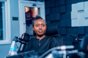 Yolande Makolo yavuze impamvu gufungwa inganda z’inzoga z’ibyuma byatinze ndetse n’ikizakorerwa abazahuriramo n’igihombo